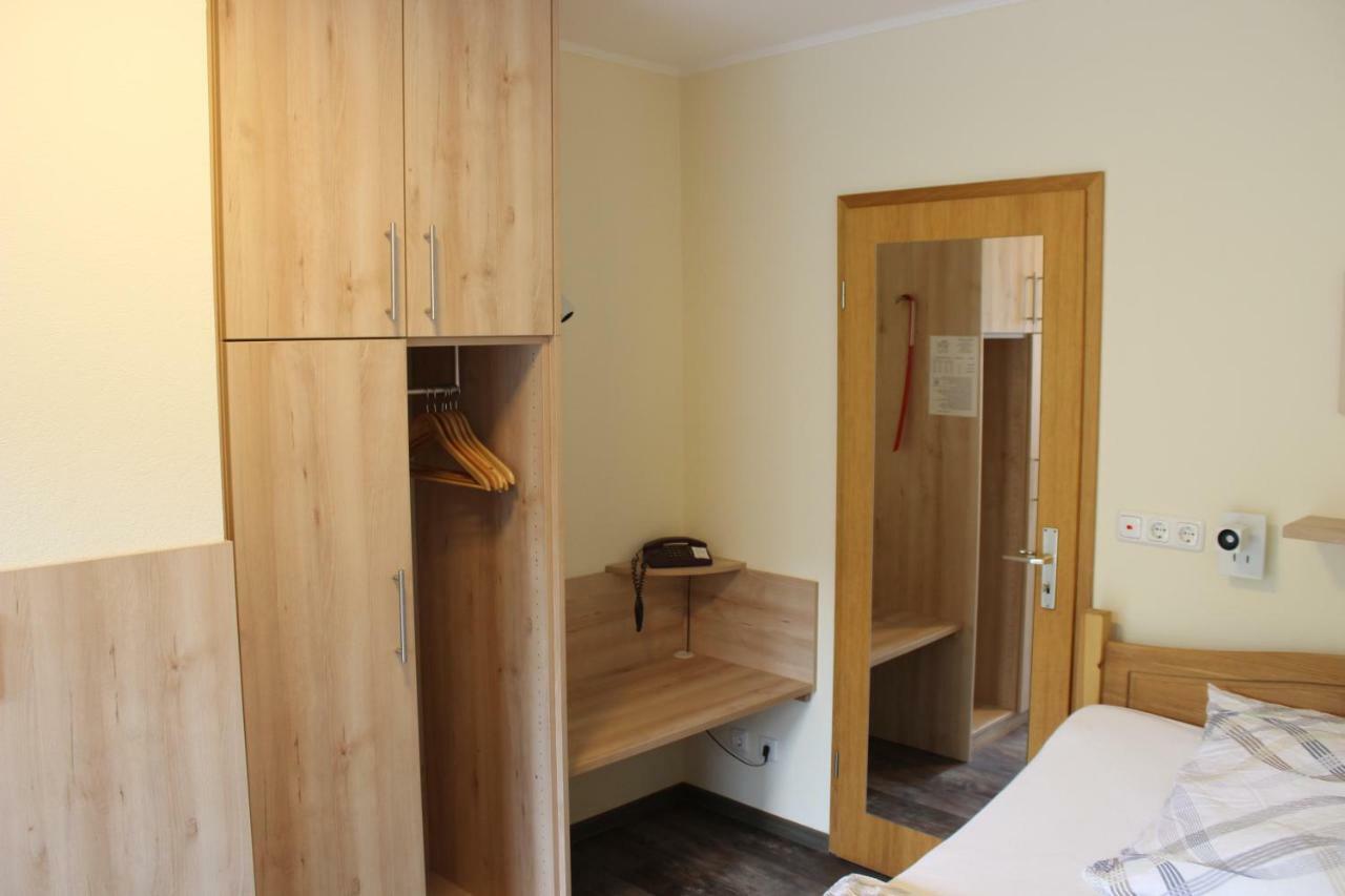 Jahnkes Gasthaus-Pension Garni Todesfelde ภายนอก รูปภาพ