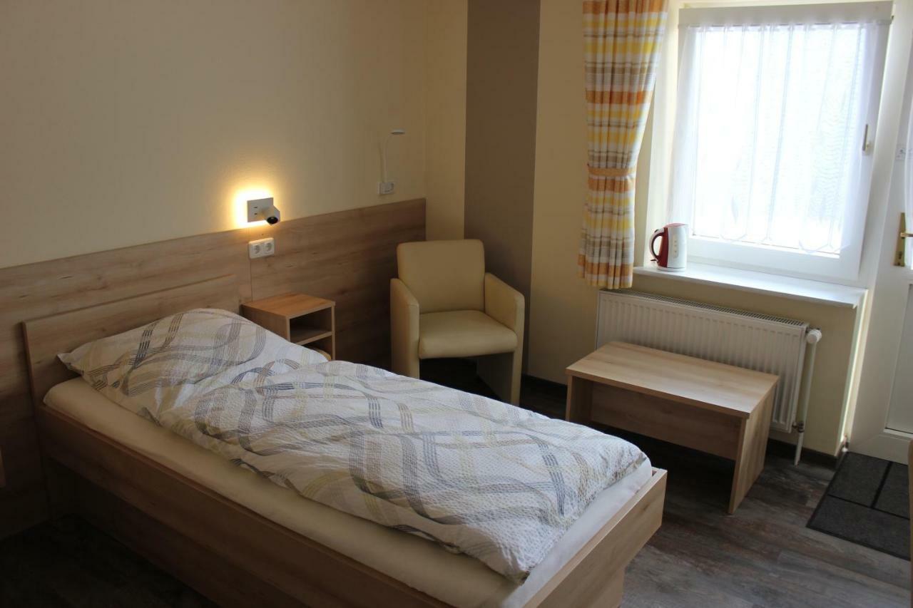 Jahnkes Gasthaus-Pension Garni Todesfelde ภายนอก รูปภาพ